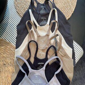 Set of 7 Ododos brand sport tank multi pack.